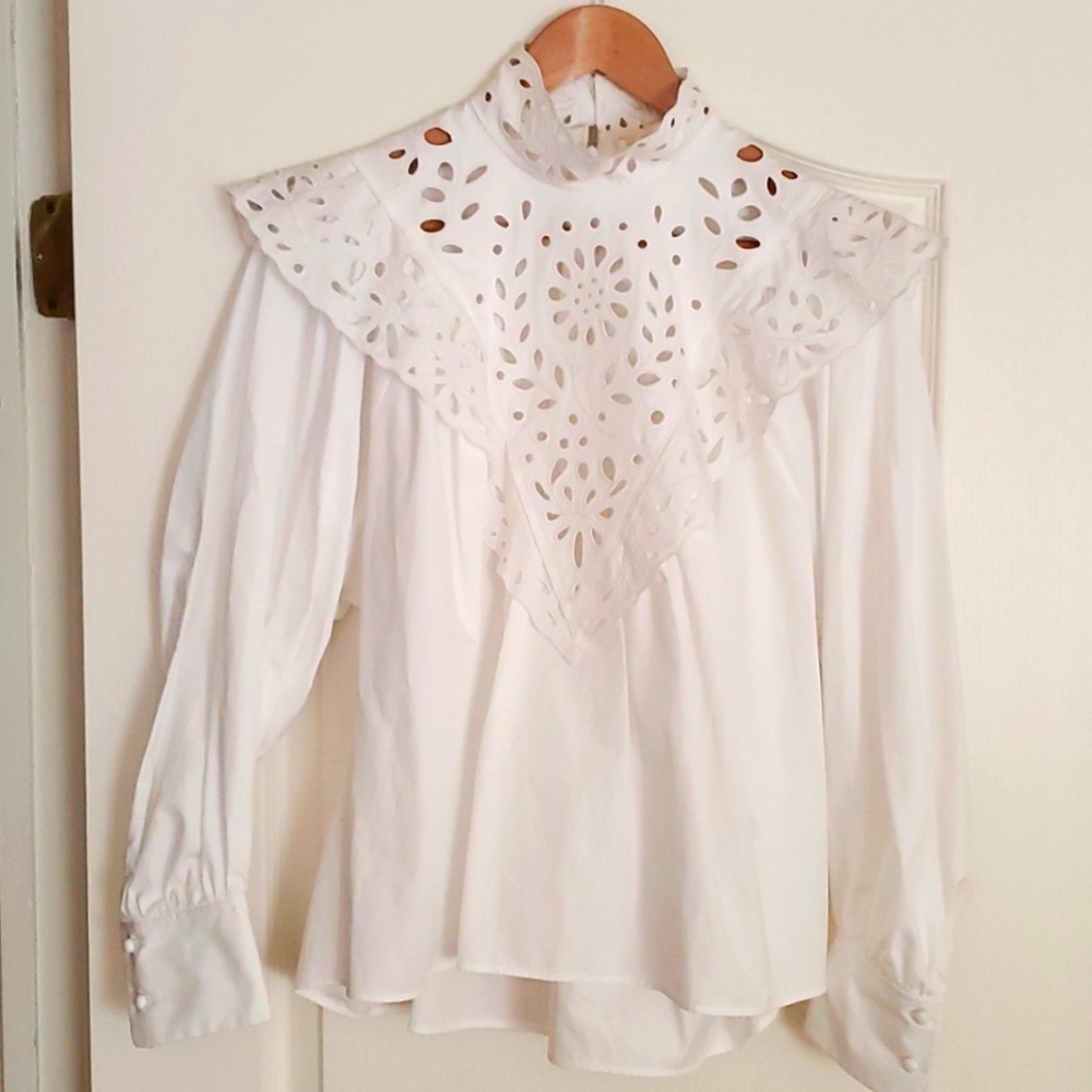 Chloe womens white embroidered blouse, size 38